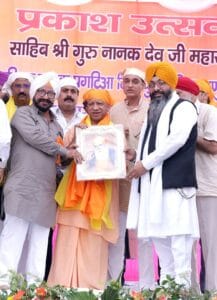 गुरु नानक देव जी का 55वां प्रकाश पर्व,सीएम योगी ने दी बधाई 2
